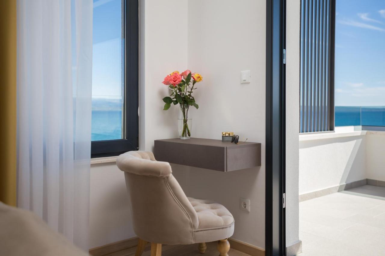 Villa Four Brothers - Penthouse Suite Podstrana Dış mekan fotoğraf