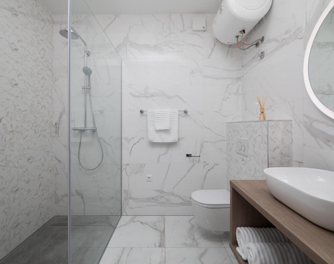 Villa Four Brothers - Penthouse Suite Podstrana Dış mekan fotoğraf