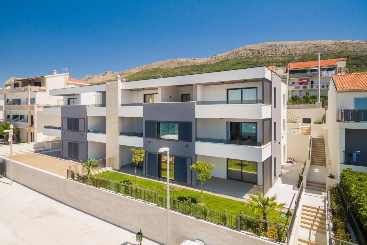 Villa Four Brothers - Penthouse Suite Podstrana Dış mekan fotoğraf