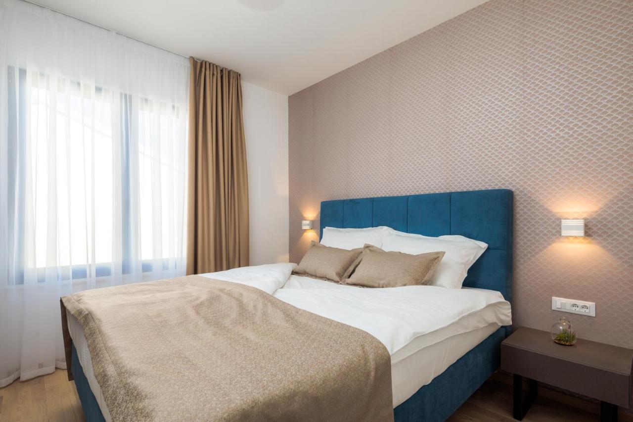 Villa Four Brothers - Penthouse Suite Podstrana Dış mekan fotoğraf