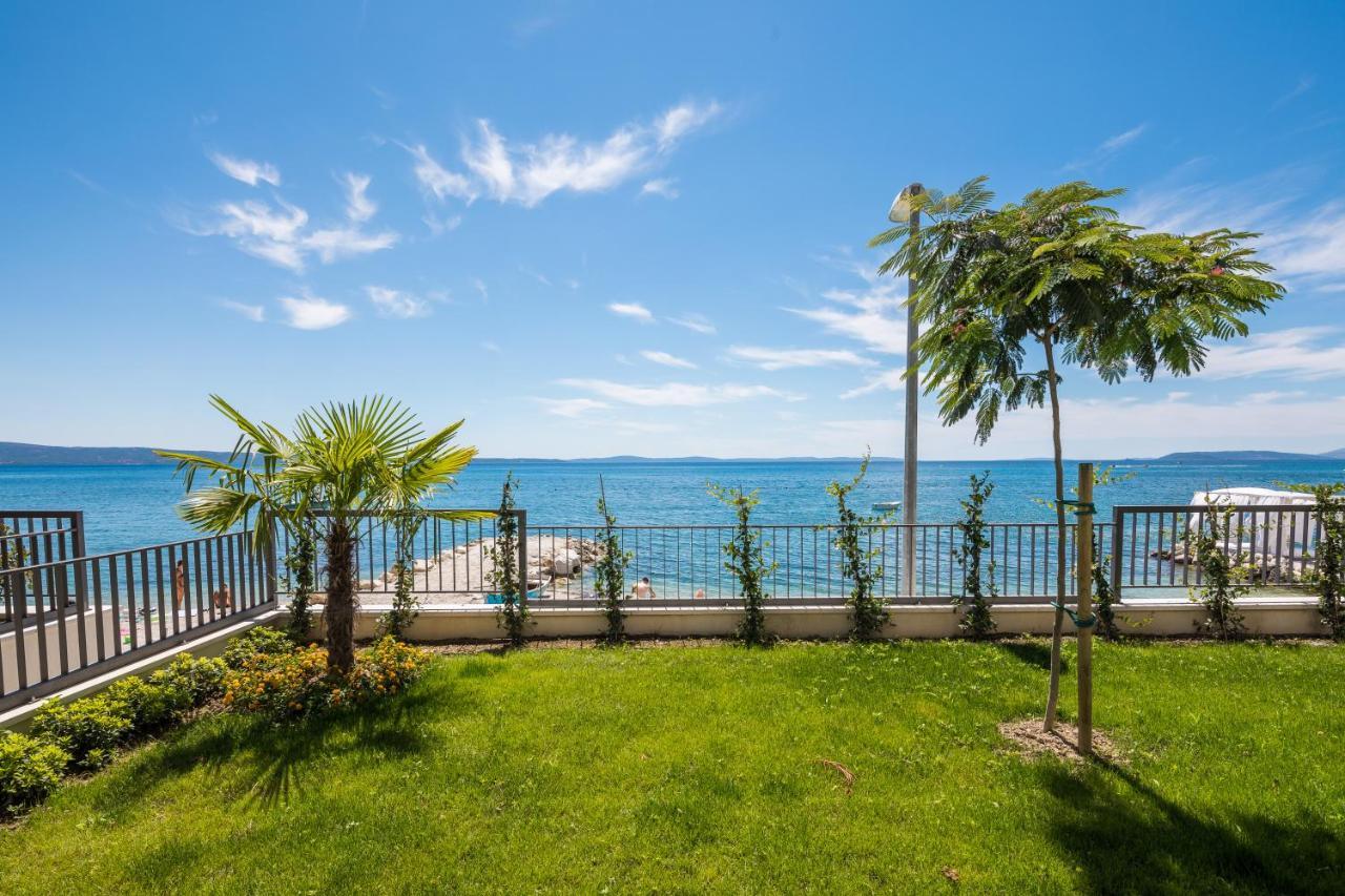 Villa Four Brothers - Penthouse Suite Podstrana Dış mekan fotoğraf